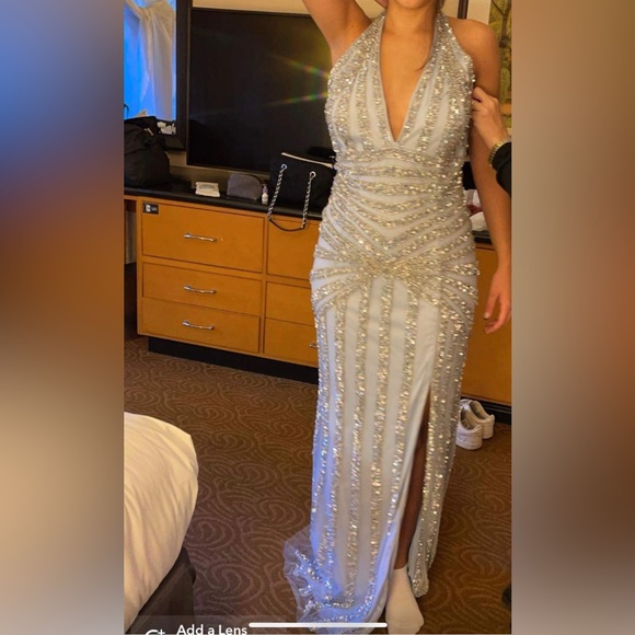 Evening Gown/ Prom Gown - Picture 3 of 6